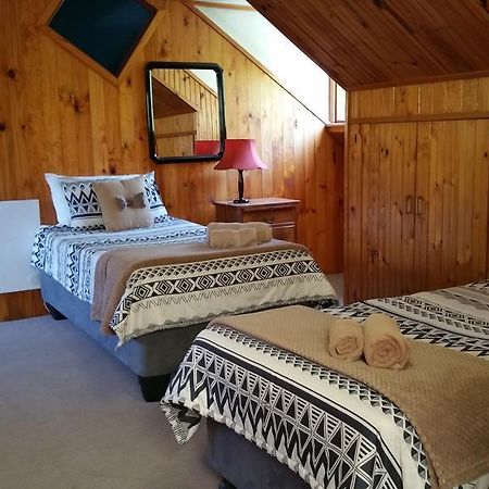 Guesthouse 80 On Main Knysna Eksteriør bilde