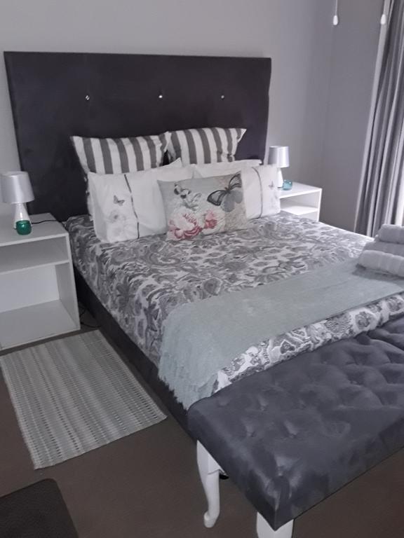Guesthouse 80 On Main Knysna Eksteriør bilde